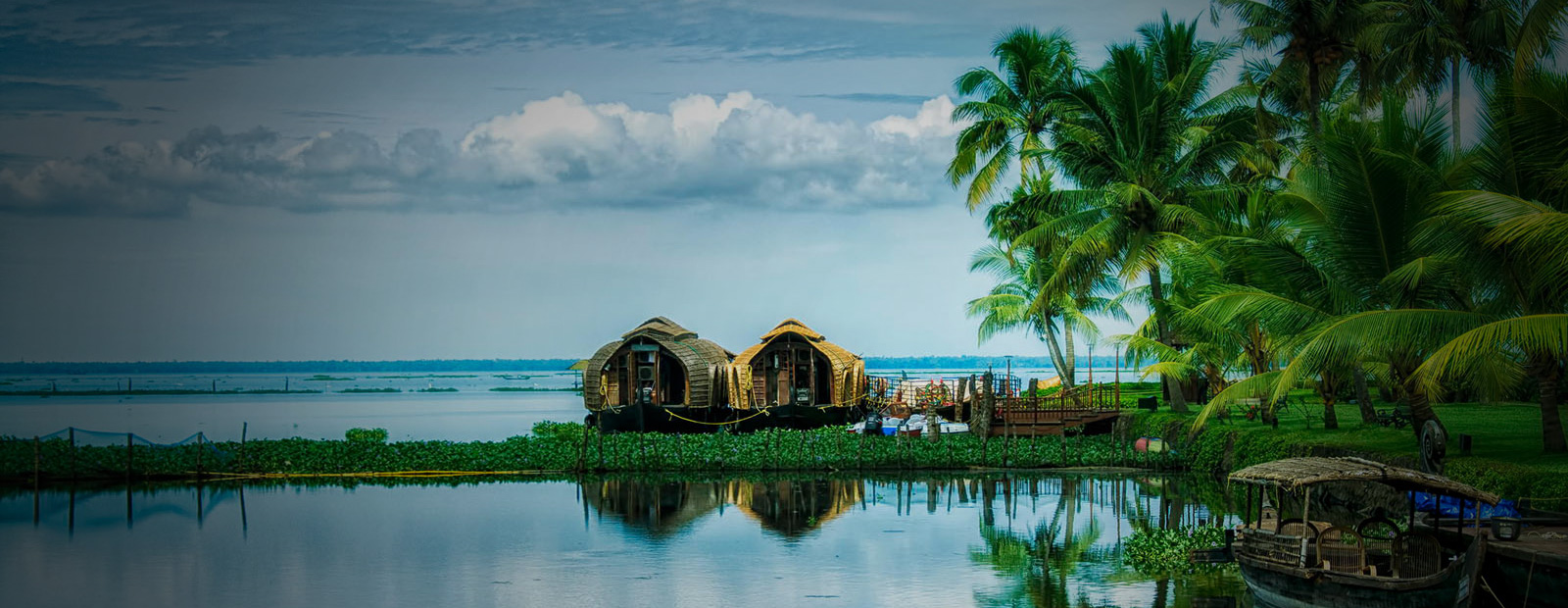 Alleppey Beach Paradise Houseboats