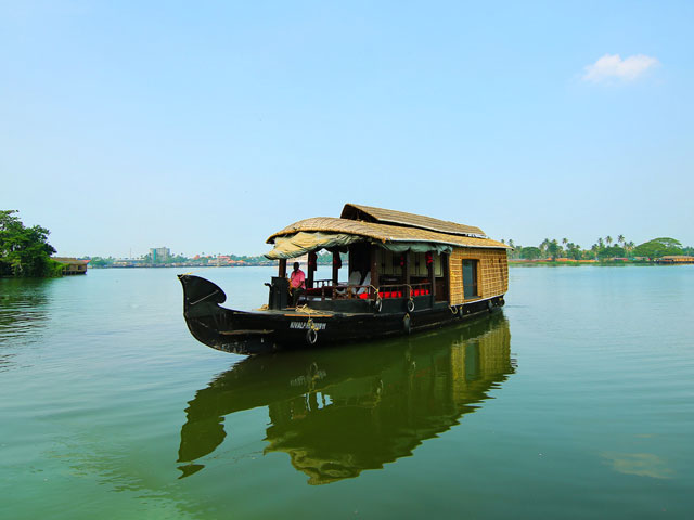 Backwater Houseboat